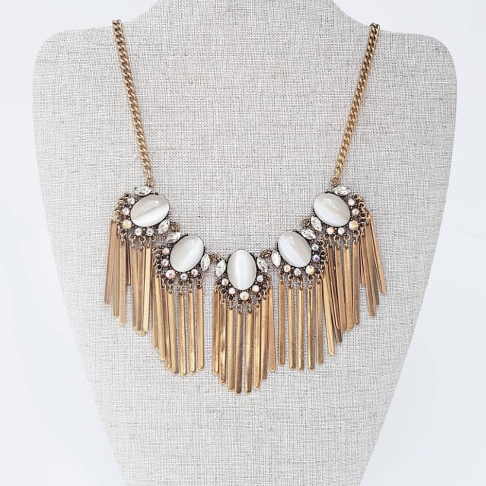 Golden Tassel Fringe Necklace - Picture 2 of 6